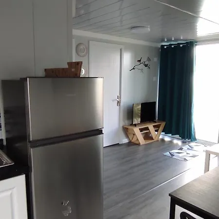 Mountain View Dimilia * Fánai