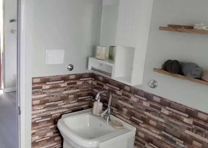 Mountain View Dimilia 펜션 *