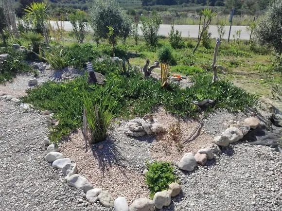 펜션 Mountain View Dimilia