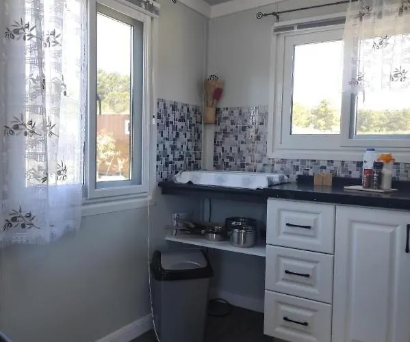 Mountain View Dimilia 펜션