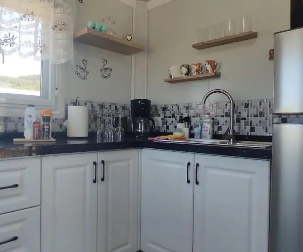 Mountain View Dimilia Fánai