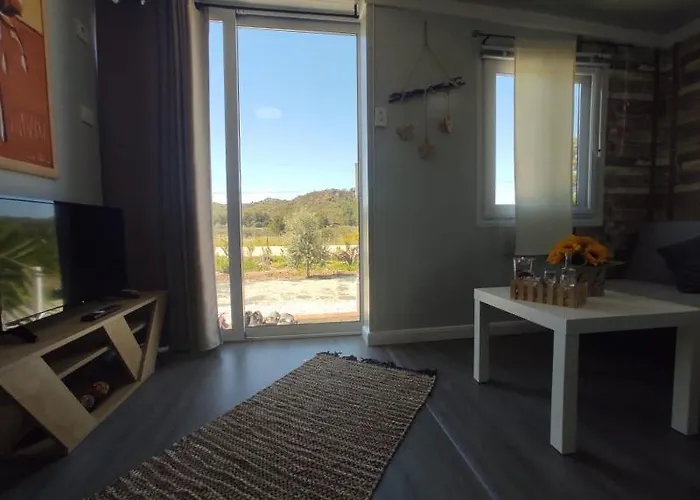 펜션 Mountain View Dimilia