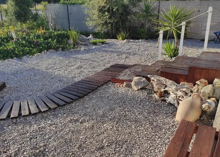 Mountain View Dimilia * Fánai